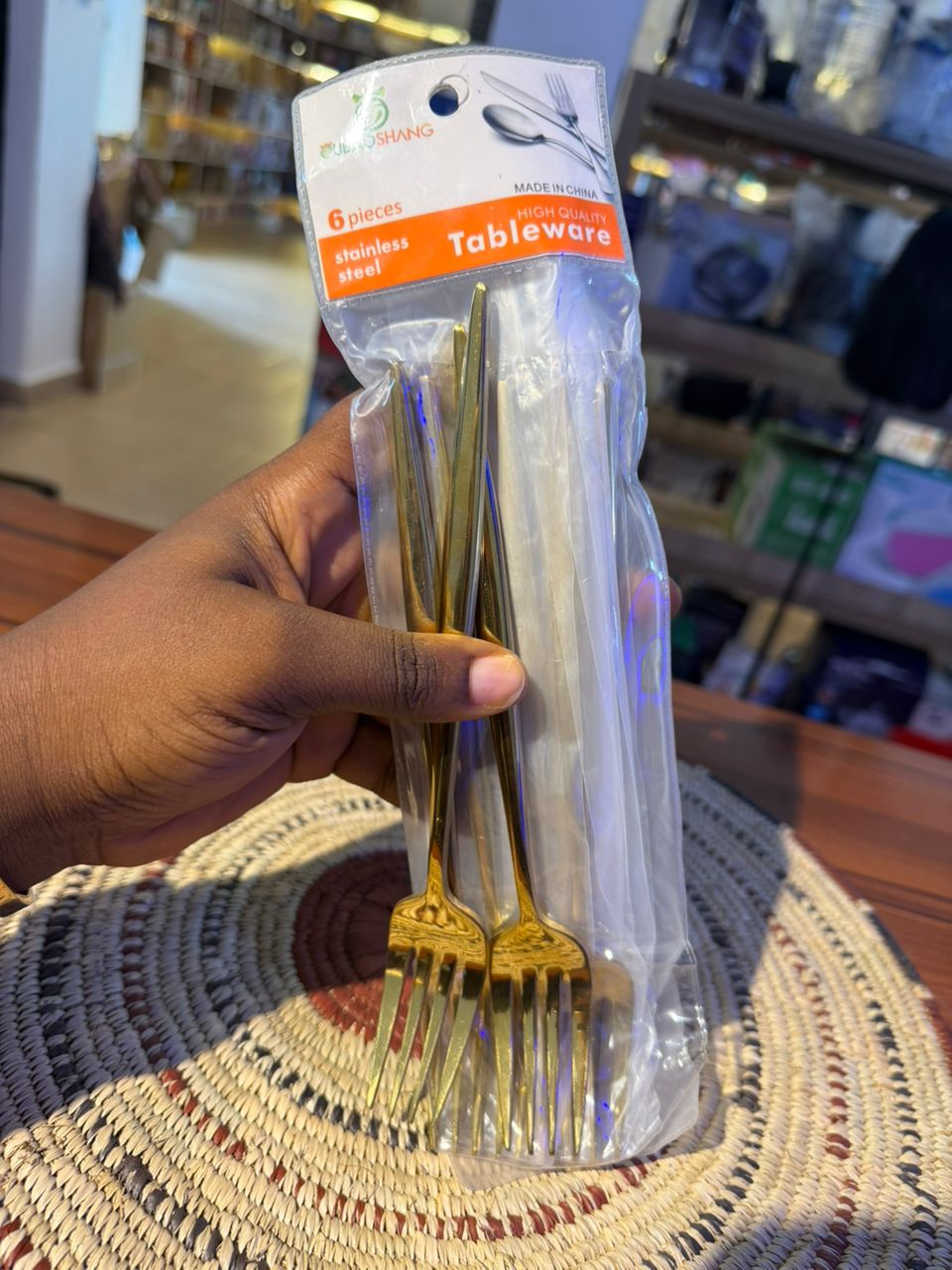 Gold fork