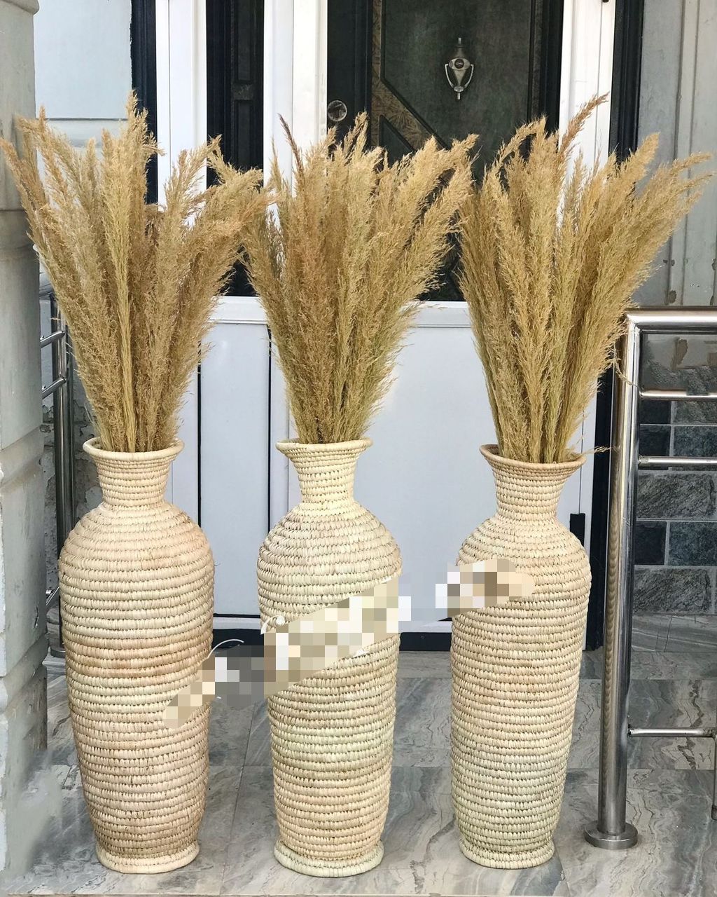 Rafia flowers vase